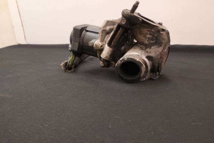 EGR cu Fir 9654818180 Ford C-Max prima generatie (facelift) seria