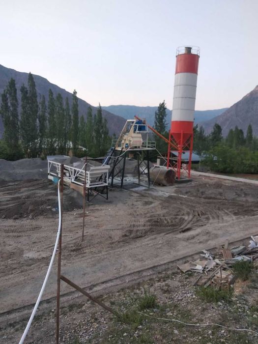 Ishlatilgan beton zavod HZS50