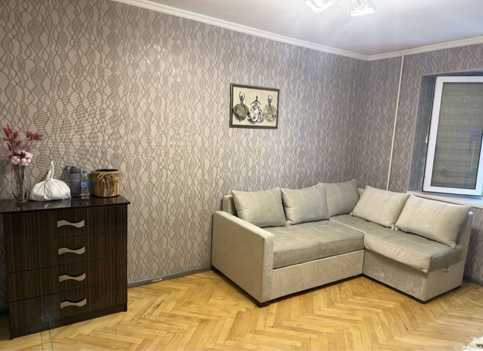 2/2/5 Новомосковская кафе Вечер, кирпичный дом 40м2 есть арендатор 470