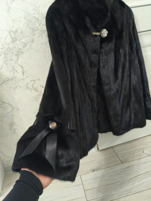Норковая шуба черный бриллиант