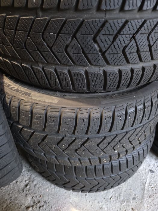 Anvelope iarna pirelli 225/45/r17
