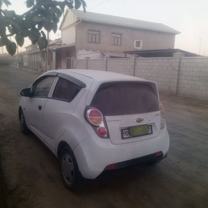 Спарк сотилади хивадо