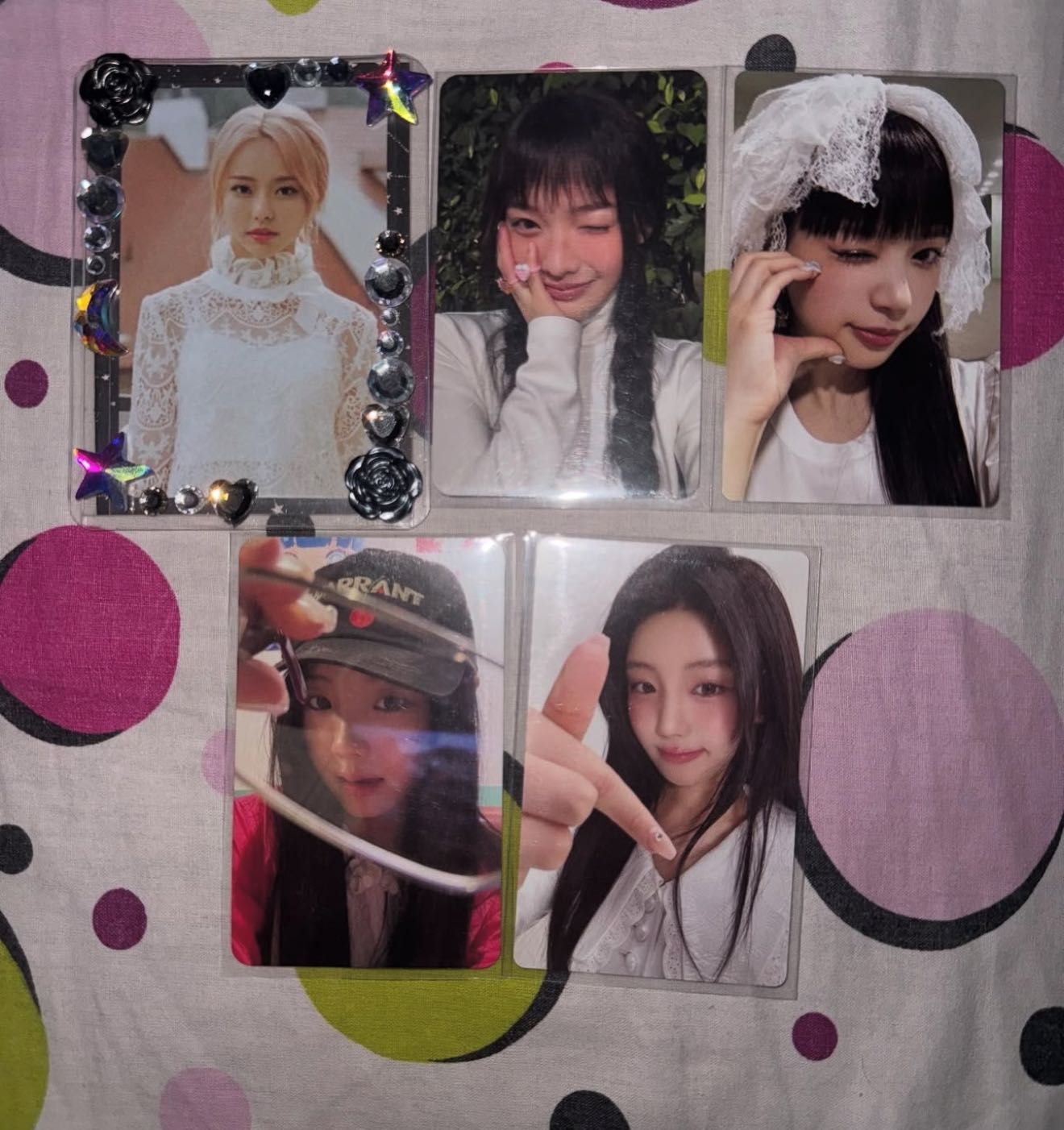 Kpop photocards loona straykids illit loossemble