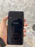 Samsung Galaxy A10s sotiladi! Holati: tutlgan, lekin sastoyani yaxshi