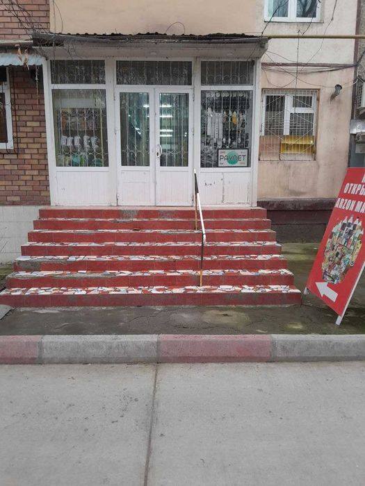 Chilonzroda do'kon sotiladi