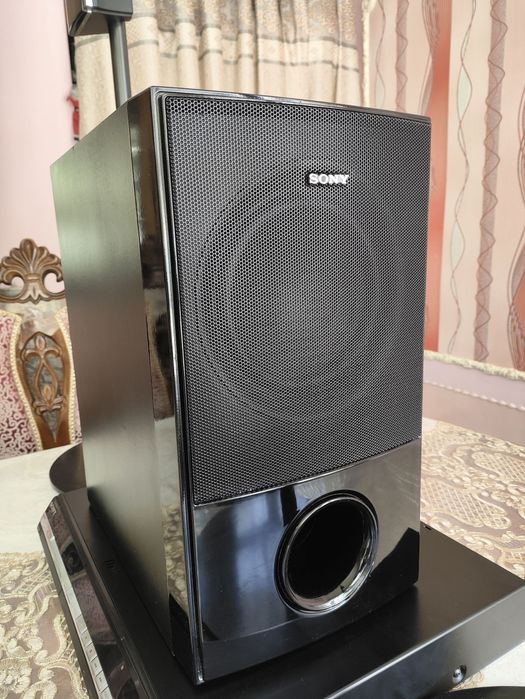 SONY 2.1 orginal subwoofer sotiladi hamma joyi ishlaydi