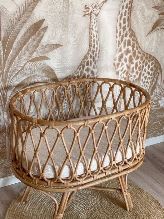 Детская кроватка . Ротанг . Ручная работа , выполнена на заказ .