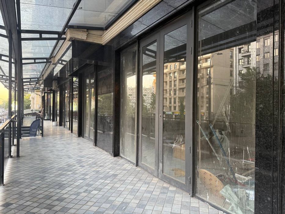 Срочно продается нежилое рядом с центром 1я линия