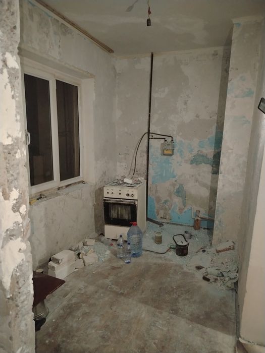 Srochna Eyvalekda kv Sotiladi! 1 xona x2 qlngan 42kv