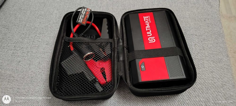 Starter portabil auto cu baterie externa