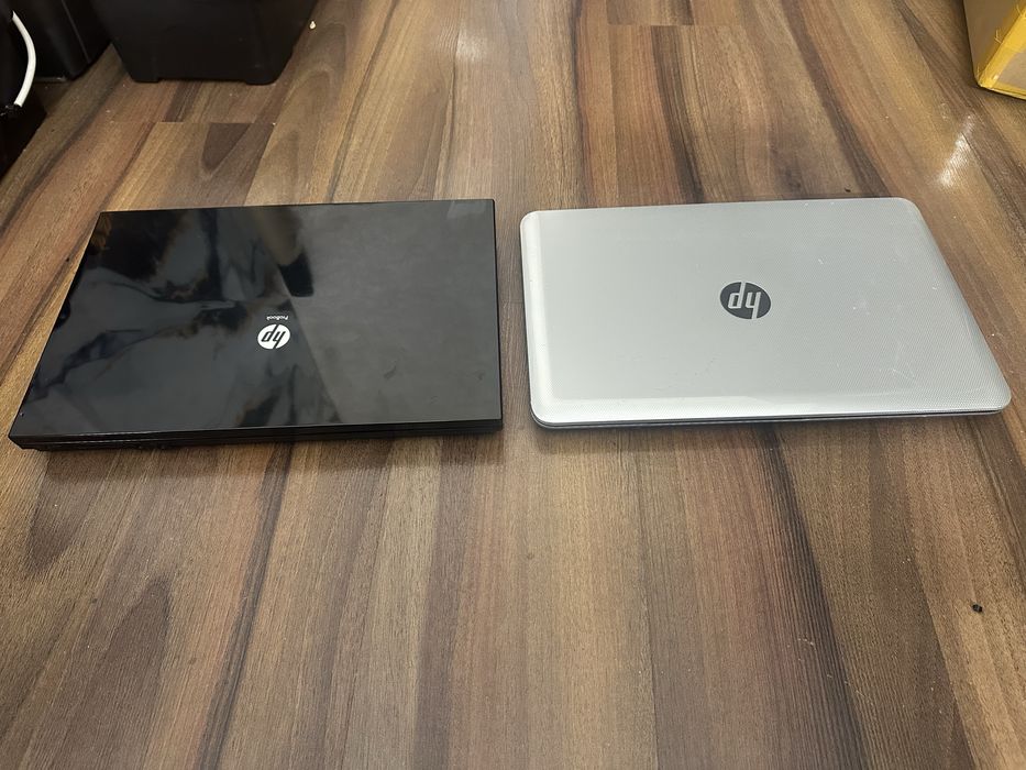 Два ноутбука на запчасти