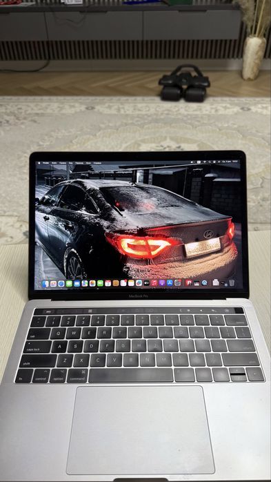 MacBook Pro 13-inch