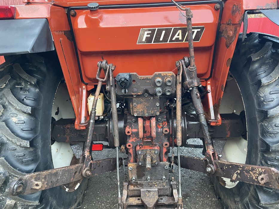 Tractor Fiat 580 DTH