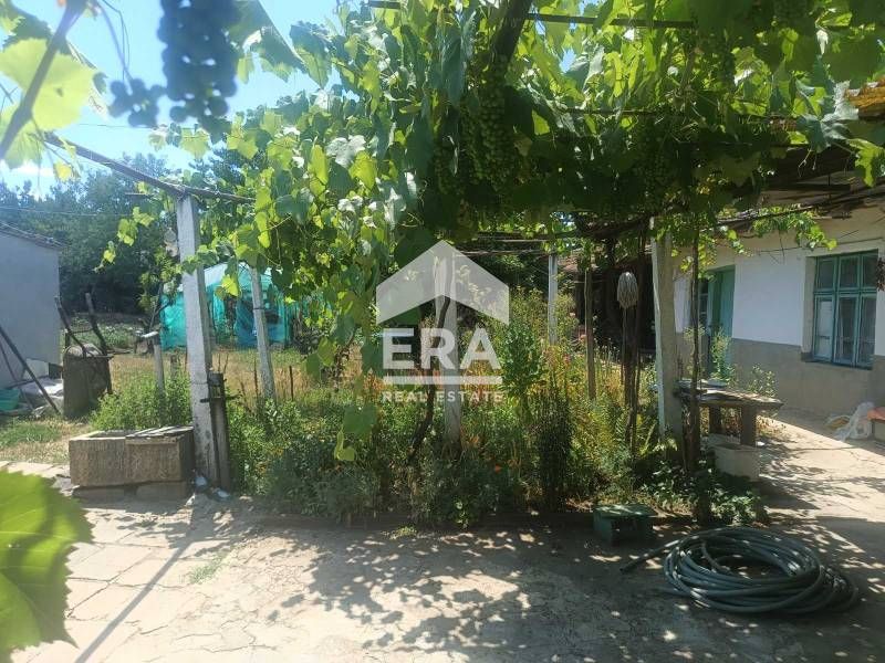 Продава се Къща в с. Изворник, Област Варна - 80 кв.м за 325 €/кв.м - Снимка #4