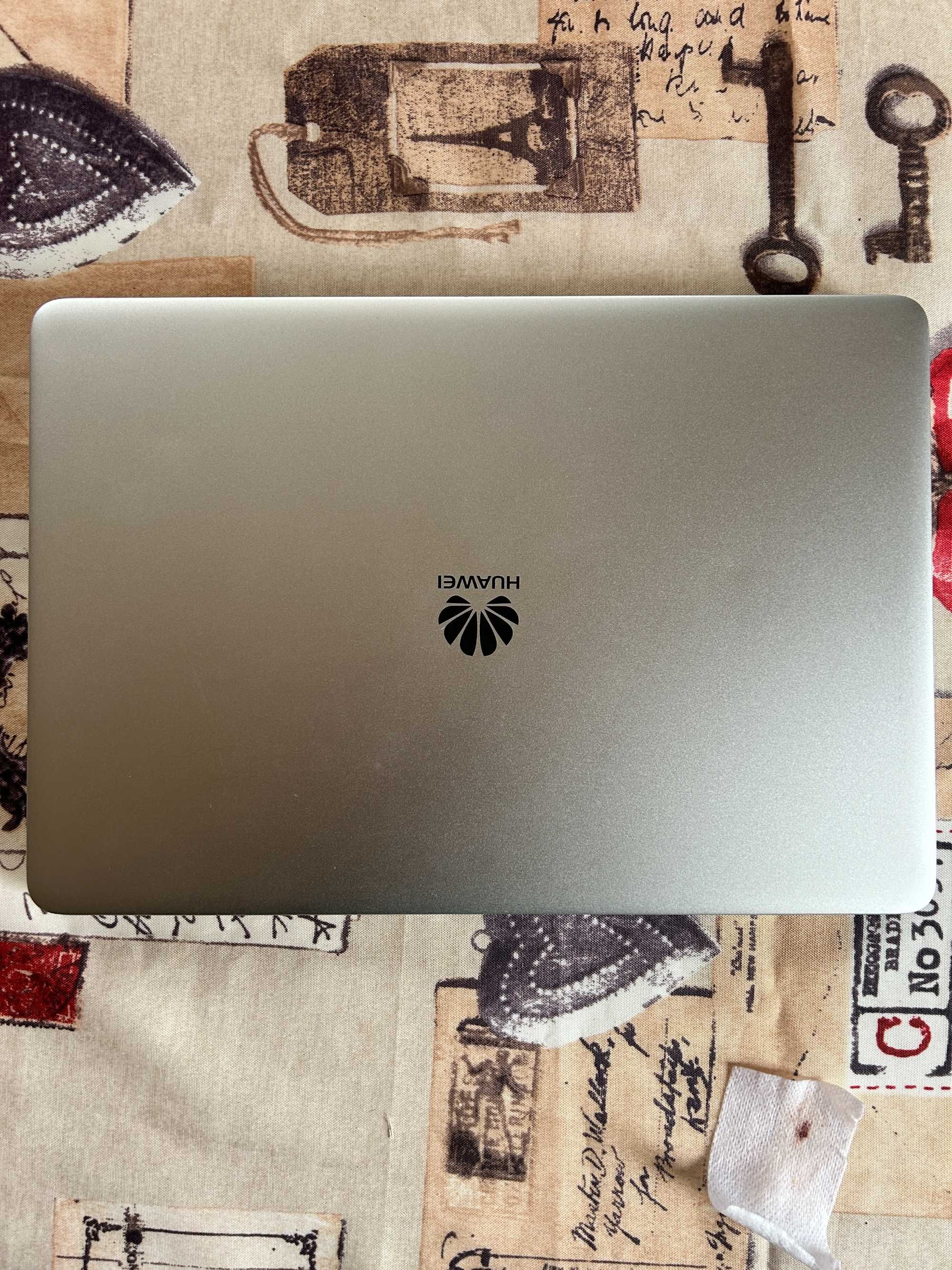 Laptop Huawei D15. Stare buna!