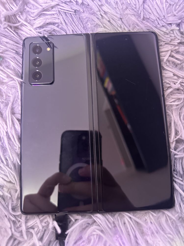 Samsung Z Fold 2
