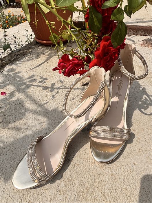 Sandale Buffalo auri