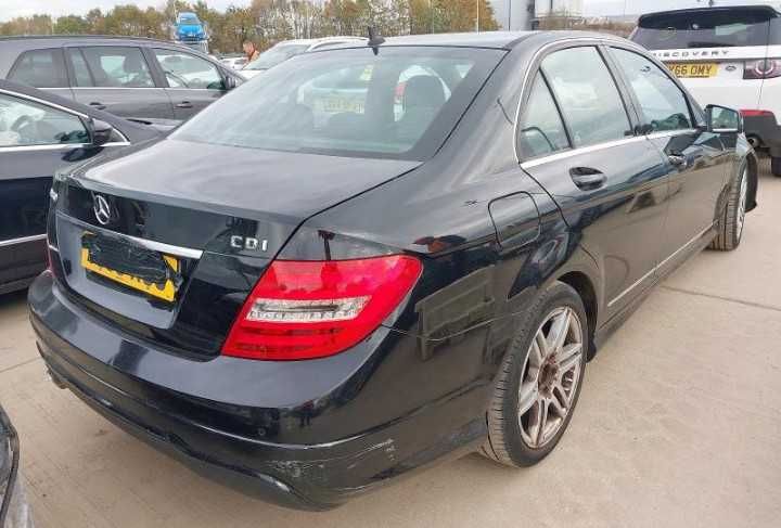 Мерцедес Бенц W204, 2013г. На части.