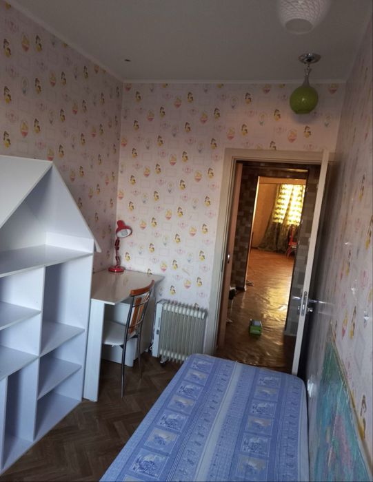 3х комнатная квартира около метро Новза