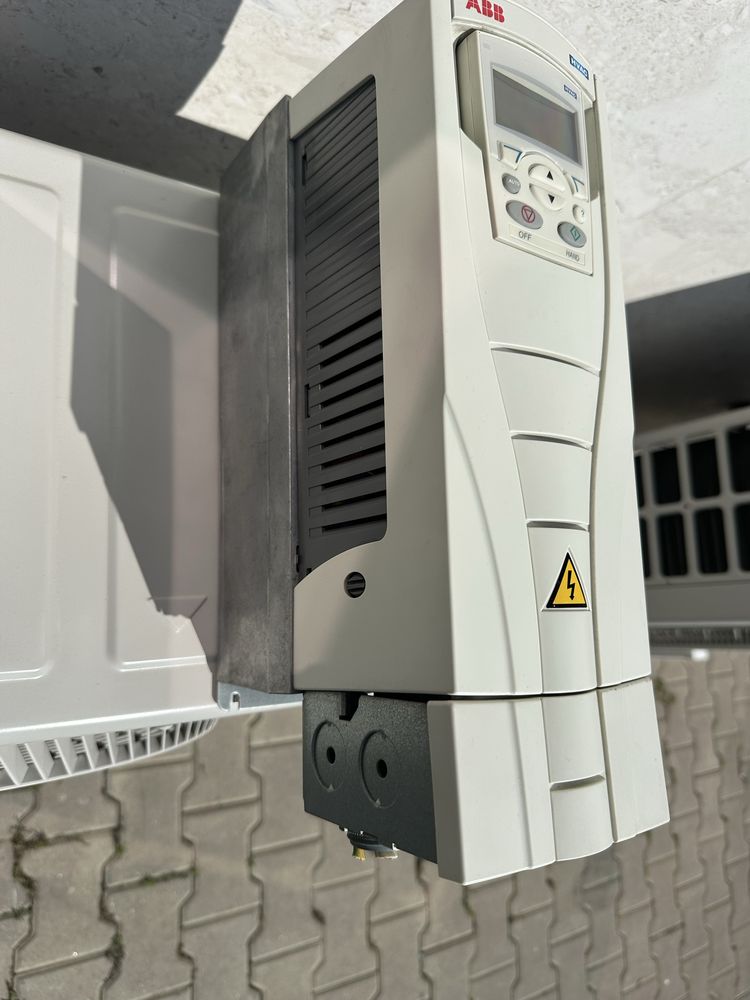 Честотен регулатор ABB 3.0 kW