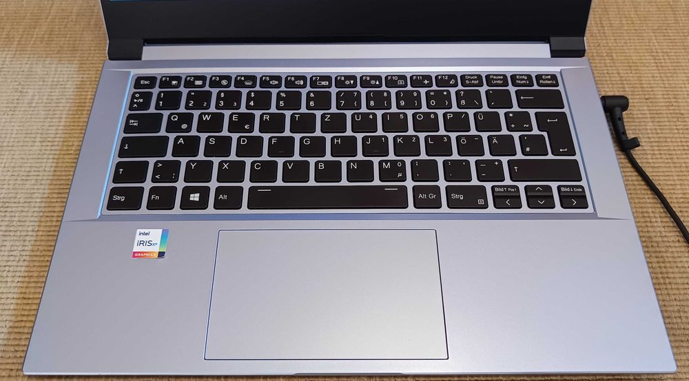 Laptop Clevo Intel Gen 11 I5 1135G7 Ram 16GB 512 SSD Iris Xe 14 Inch