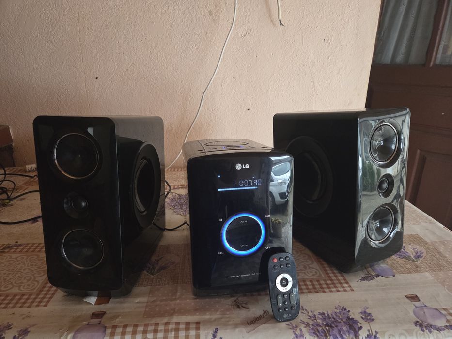Vand sistem HI-FI LG