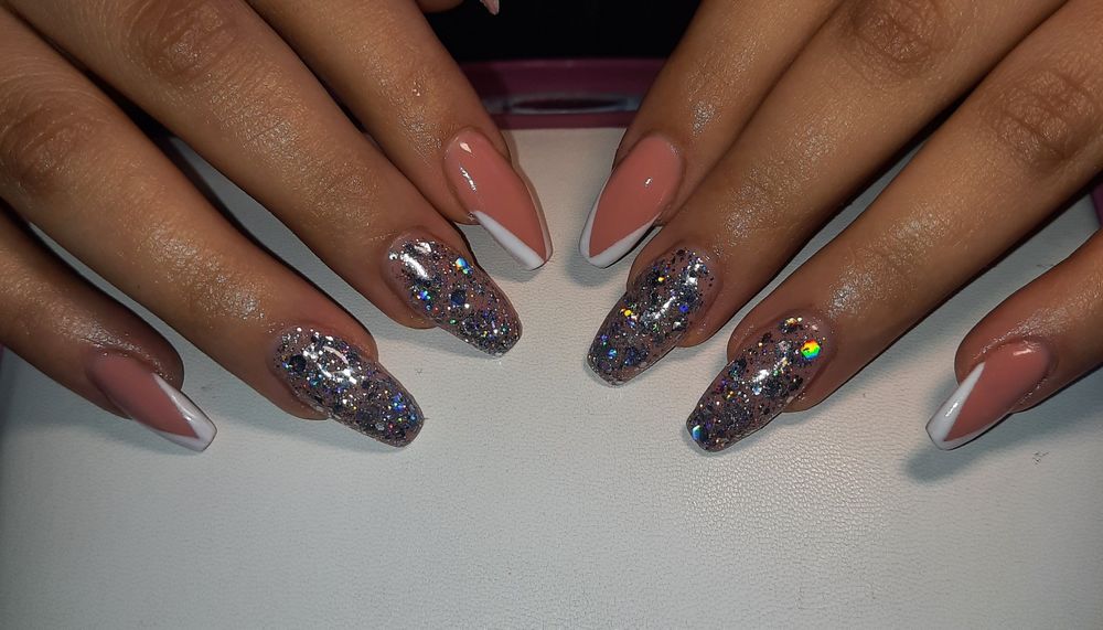 Aplic unghii gel