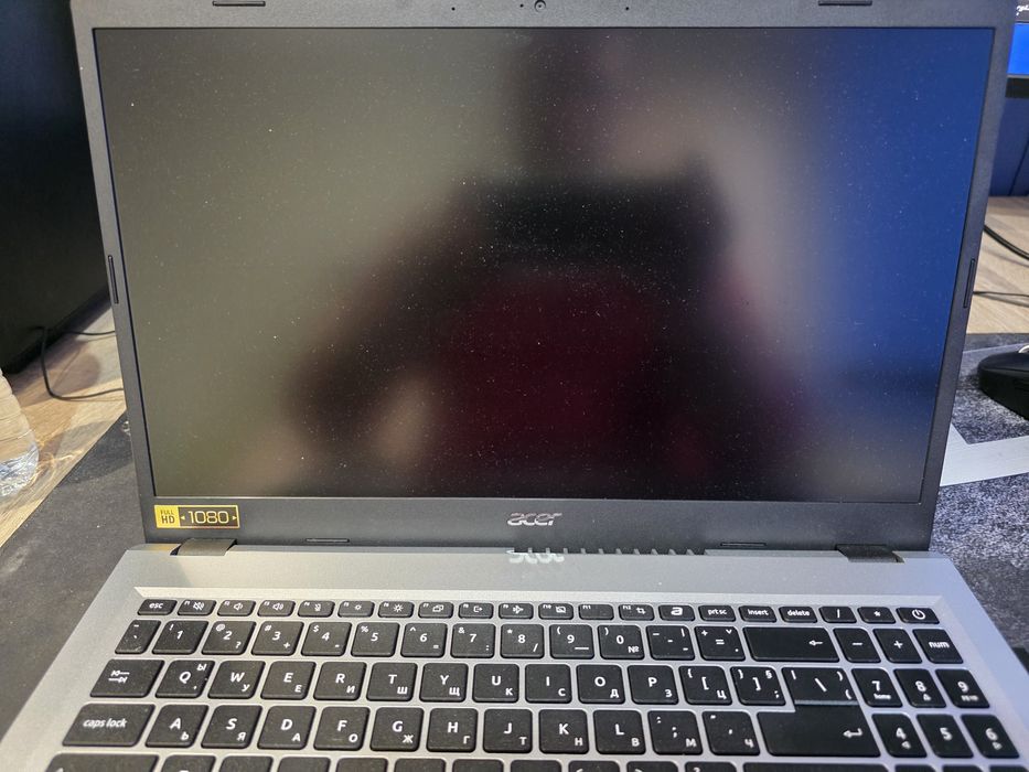 Продавам лаптоп acer aspire go 15