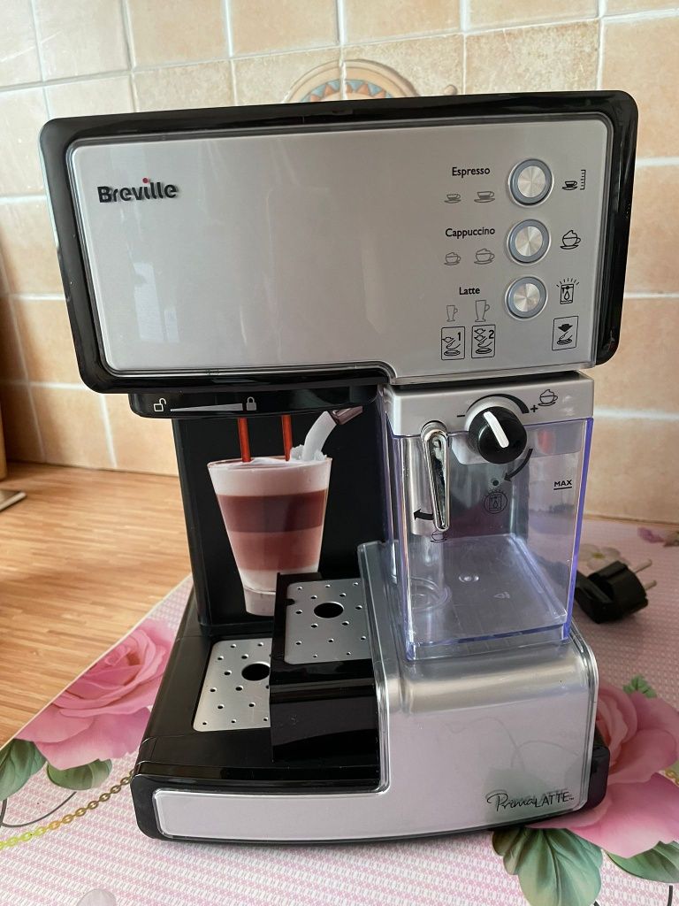 Espressor semiautomat BREVILLE Prima Latte, 1.5l, 15 bar, pad cafe !