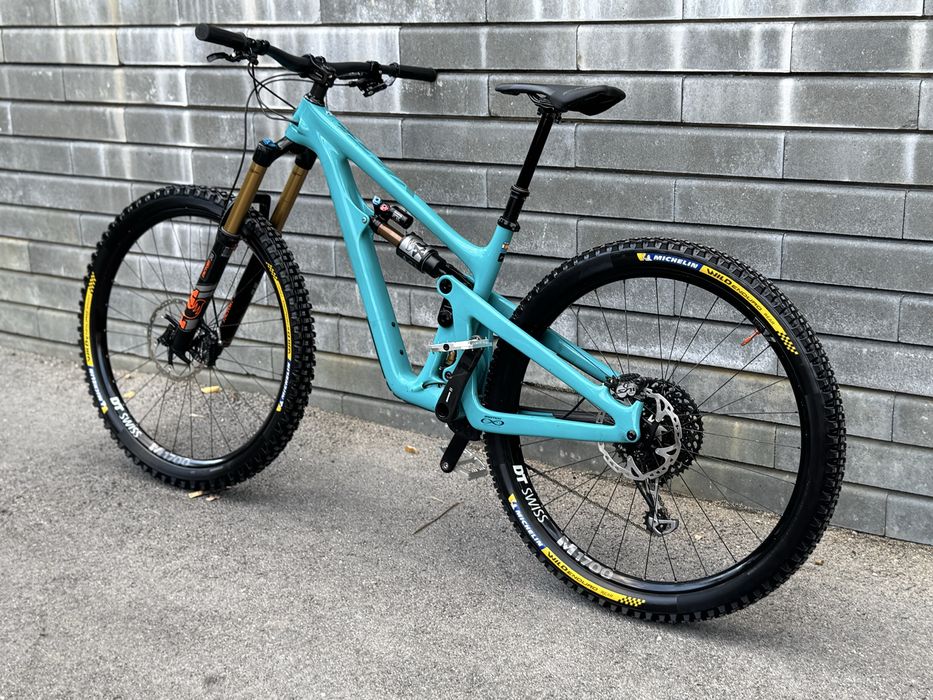 Планински карбонов велосипед YETI SB150 (M-L размер)