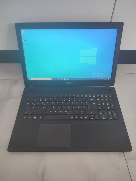 Laptop Acer Aspire A315 - AMD E2 Gen 9 / 12Gb DDR4/ 256Gb SSD