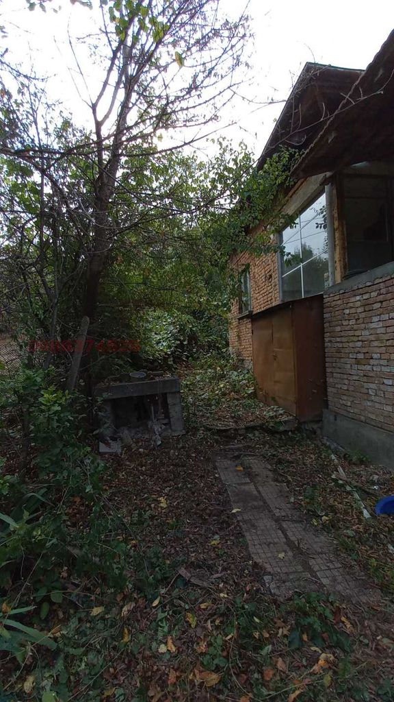 Продава се Къща в с. Стежерово, Област Плевен - 200 кв.м за 64 €/кв.м - Снимка #10