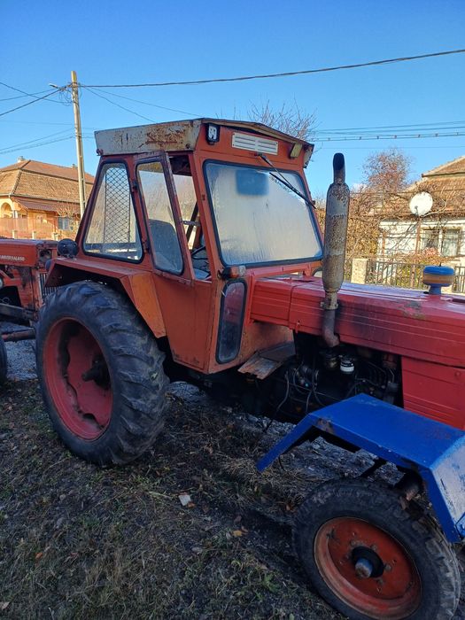 Cabine tractor U 650 trapeze