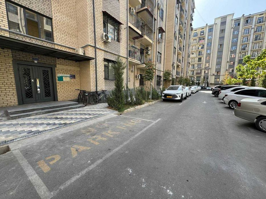 Сдаётся в аренду нежилое помещение вторая линия на цокольном этаже