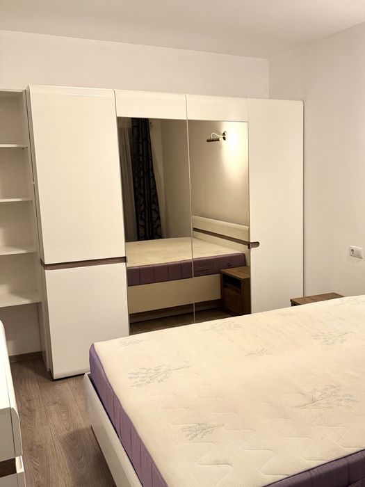 Apartament de închiriat - 3 camere, de la proprietar
