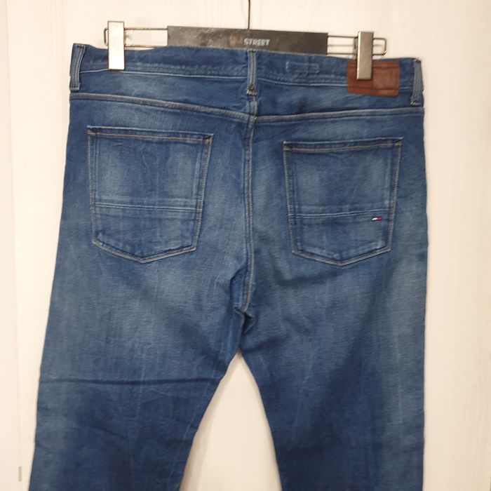 Blugi Tommy Hilfiger 36/34