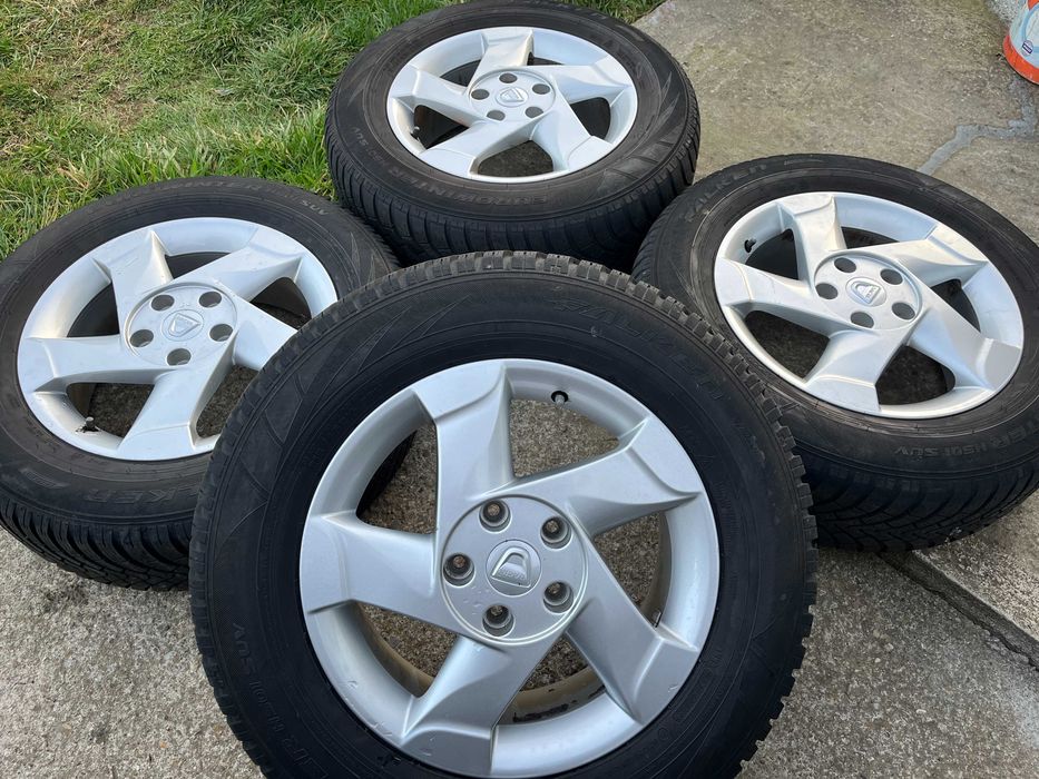 Jante 16 DUSTER cu anvelope Iarna M+S 215/65/16 Foarte Bune