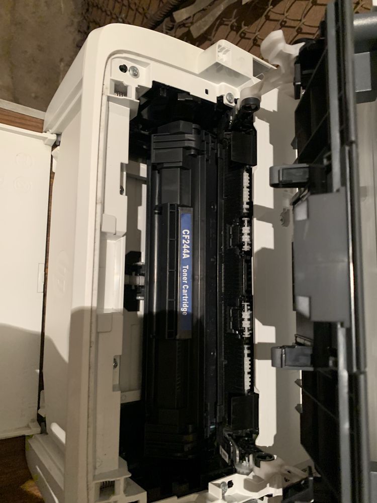 HP laser jet pro M28a si M15a