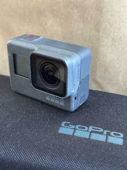 GoPro 10 Black и GoPro Hero 5 Black + аксесоари