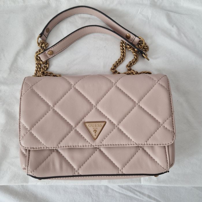 Дамска чанта Guess Cessily