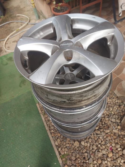 De vanzare 4 Jante gri Volkswagen