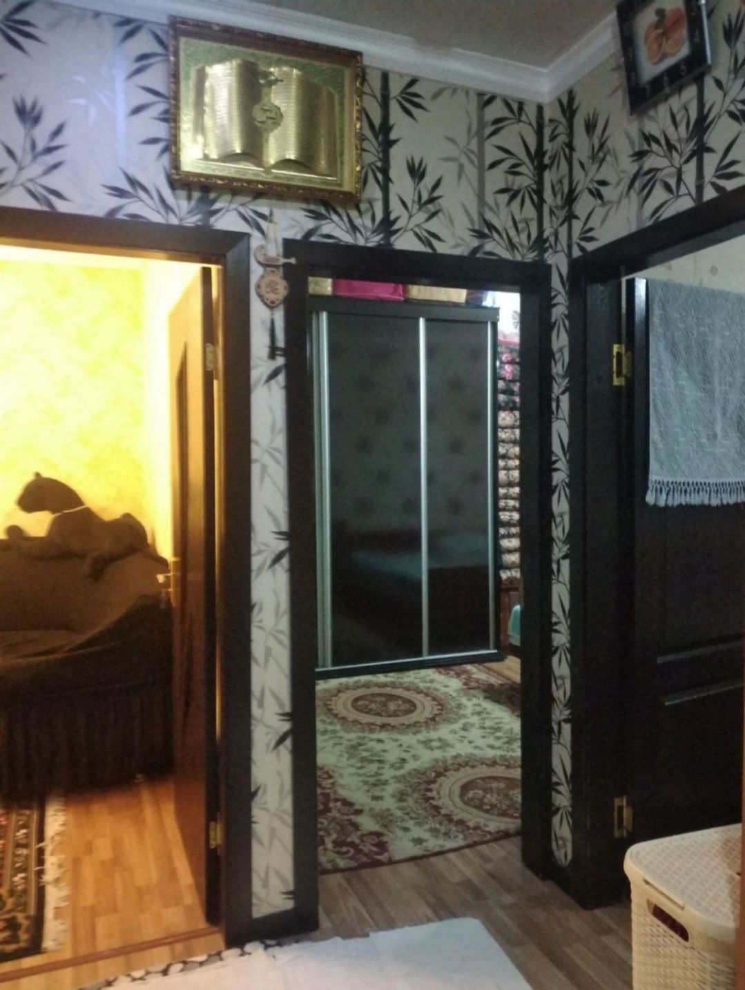 Продажа 3/1/4 на Юнусабад-13, (Ахмад дониш)3 хонали сотилади