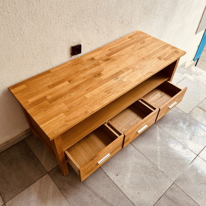 Ретро конзолен дъбов шкаф от 90-те