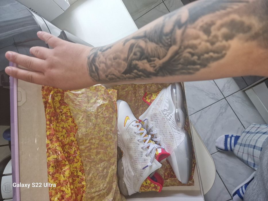 Lebrone James 19 Fruitt Magic Pebbles