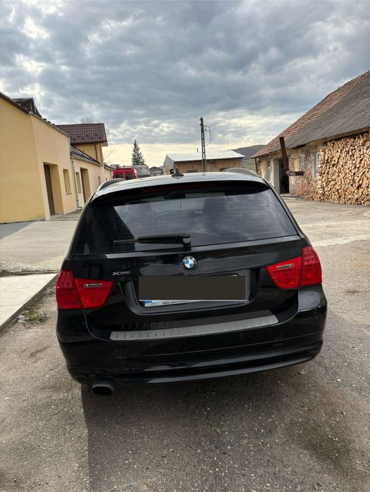 Vând bmw e91 Motor defect