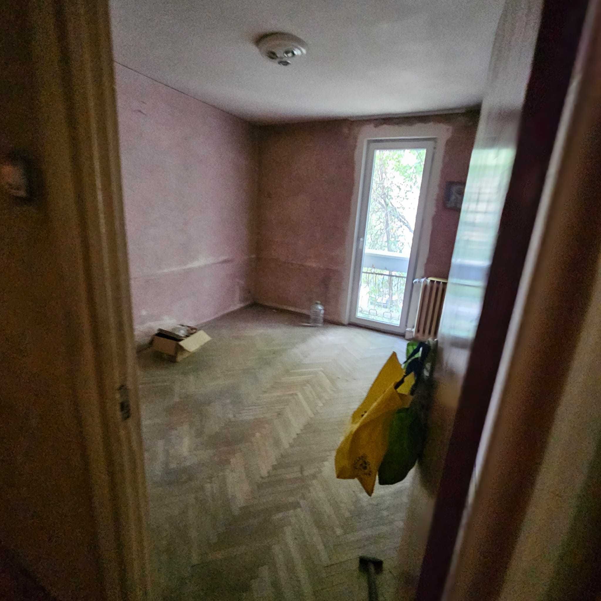 Apartament 3 camere Titan - Piata Minis