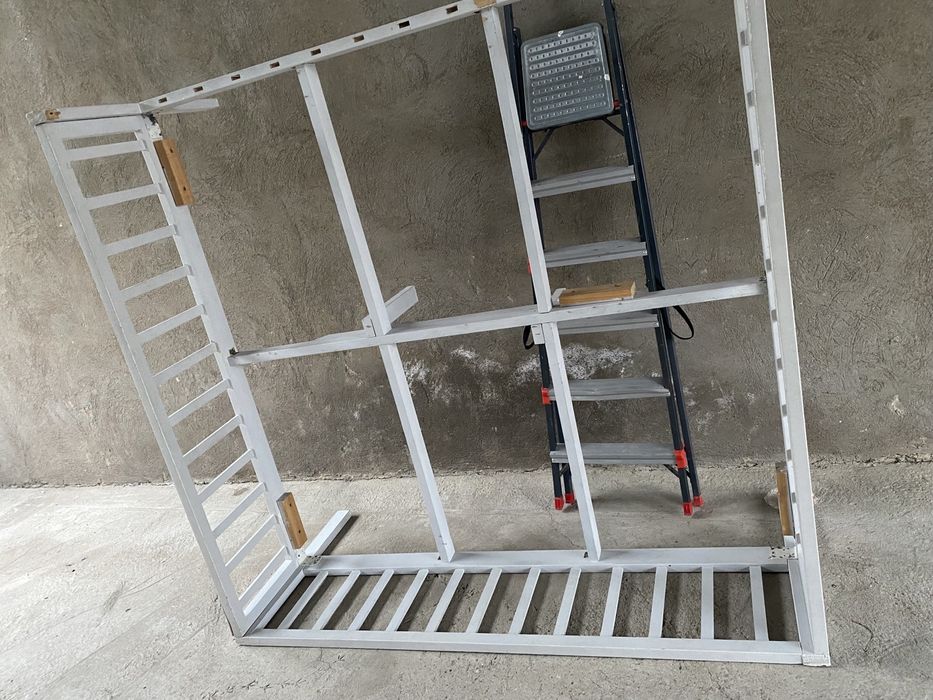 Ағаштан жасалүан крават балаларға 1,60х1,60