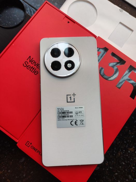 Oneplus 13r. E-sim. Глобальная версия.