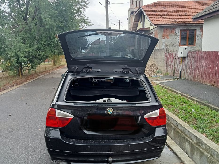 Vând BMW 320d ful dotări.