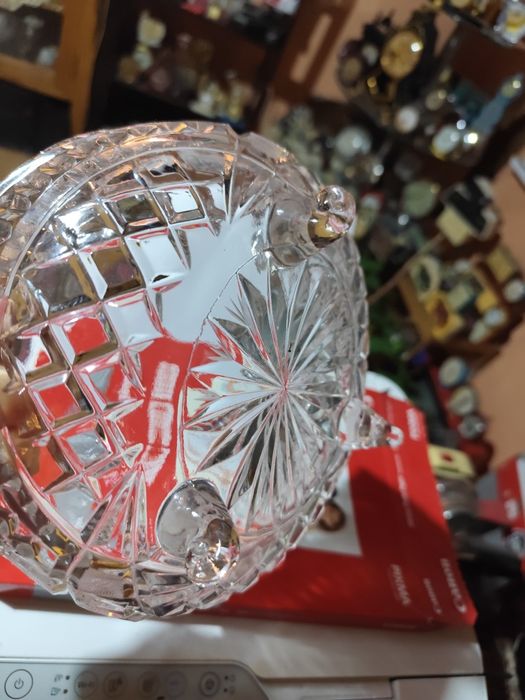 Кристална фруктиера